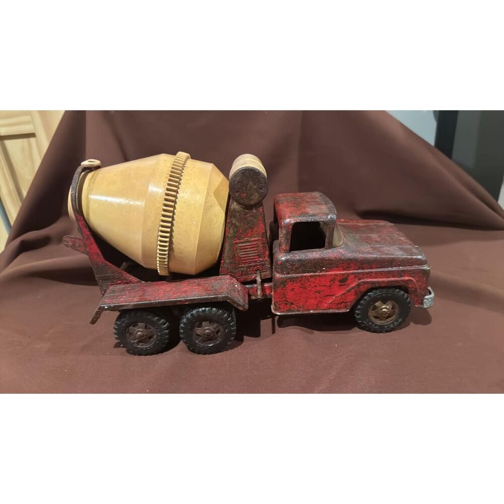 Vintage Toy Cement Concrete Mixer Truck Pressed Steel